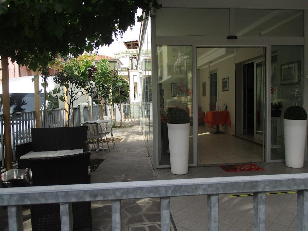 Hotel Abamar Rimini Luaran gambar